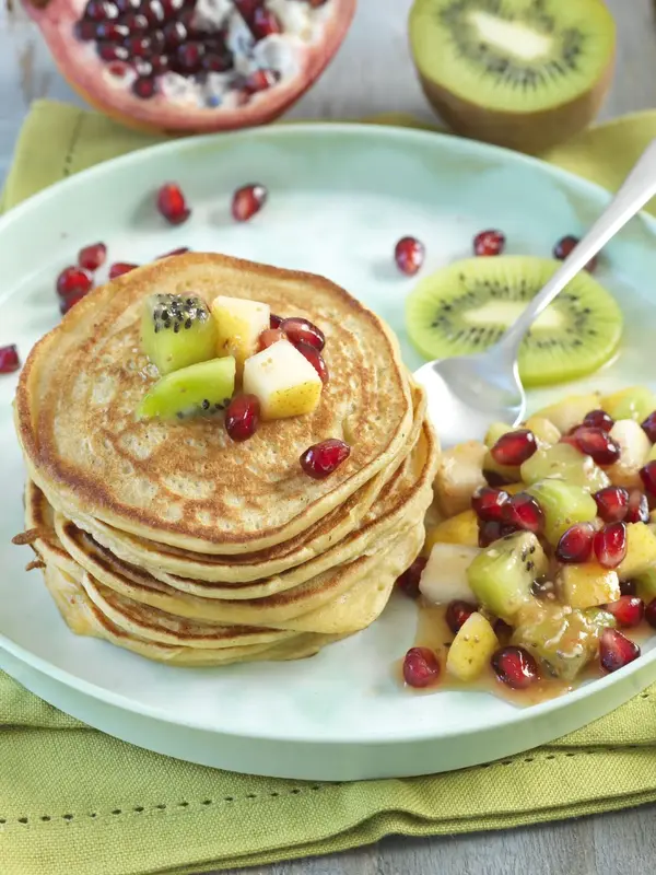 Pancakes au kéfir et salade de fruits - Recette à Prix Engagés Octobre 2025